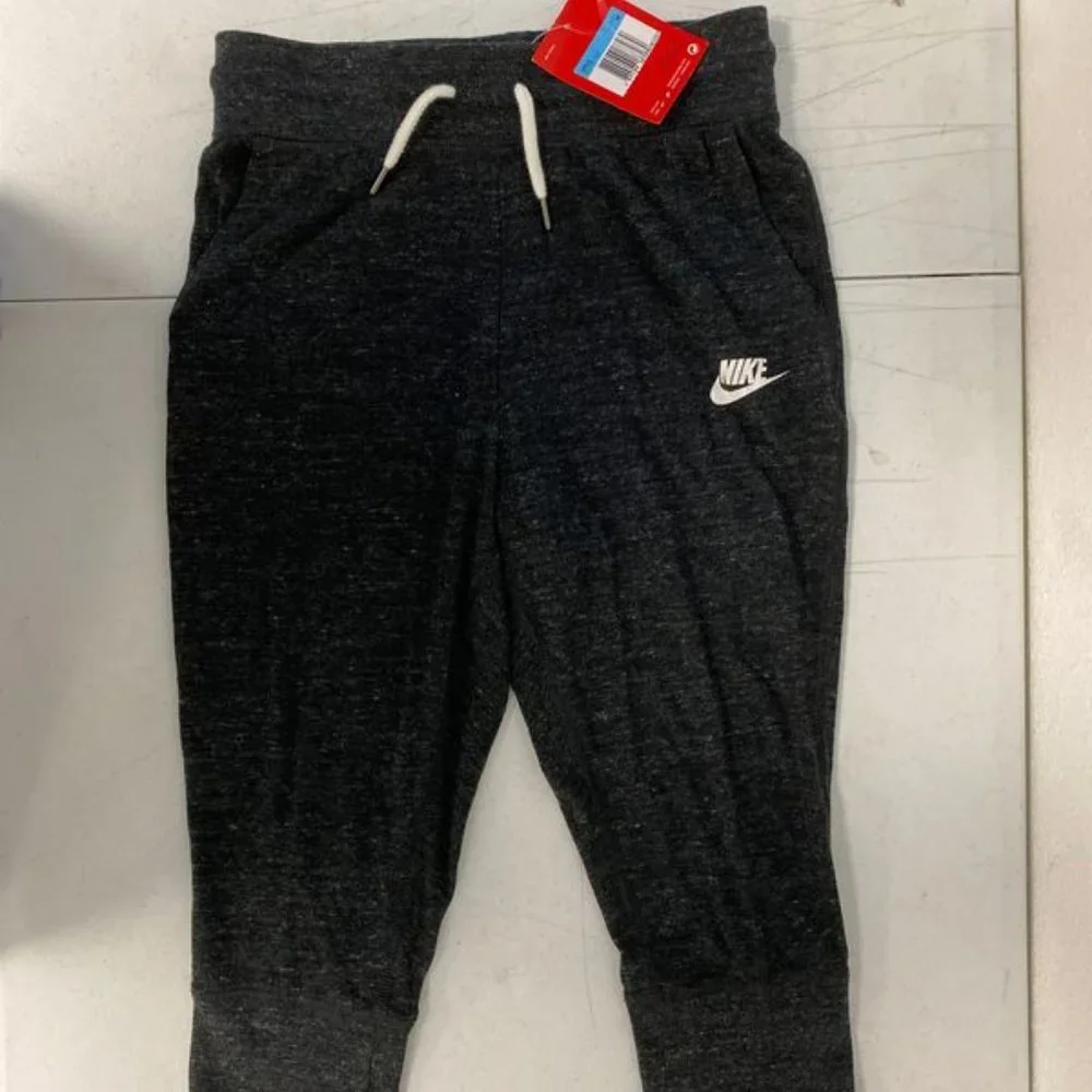 Youth Girls Gym's Vintage Capri Pants